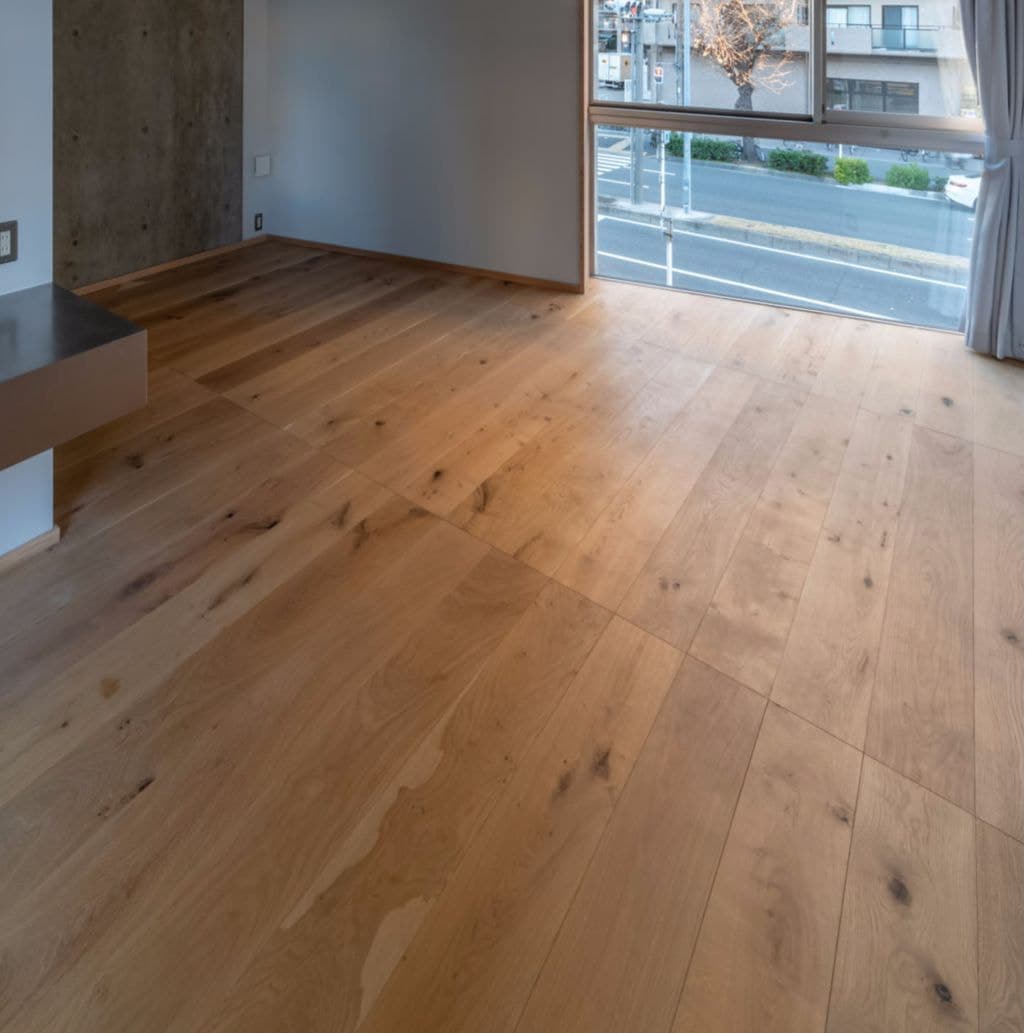 大池薬局ビル　オフィス床材